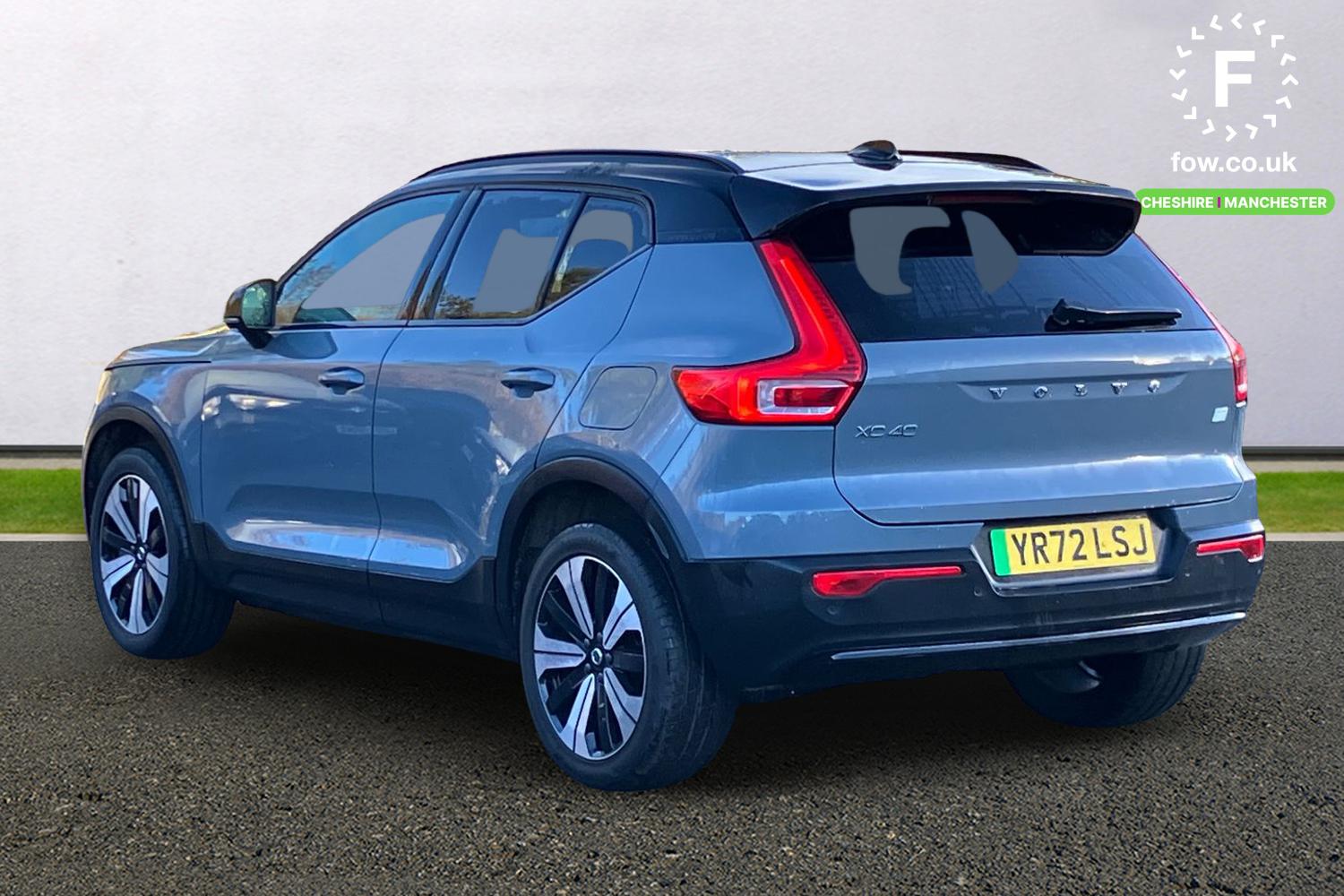 Used Volvo XC40 2022 for sale - 76629911: Photo 2
