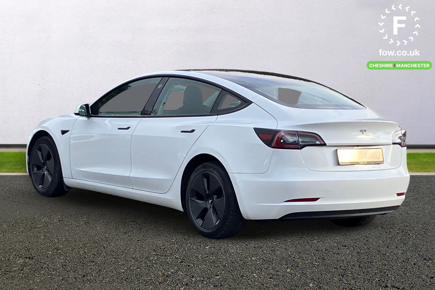 Used Tesla Model 3 2021 for sale - 76133643: Photo 2