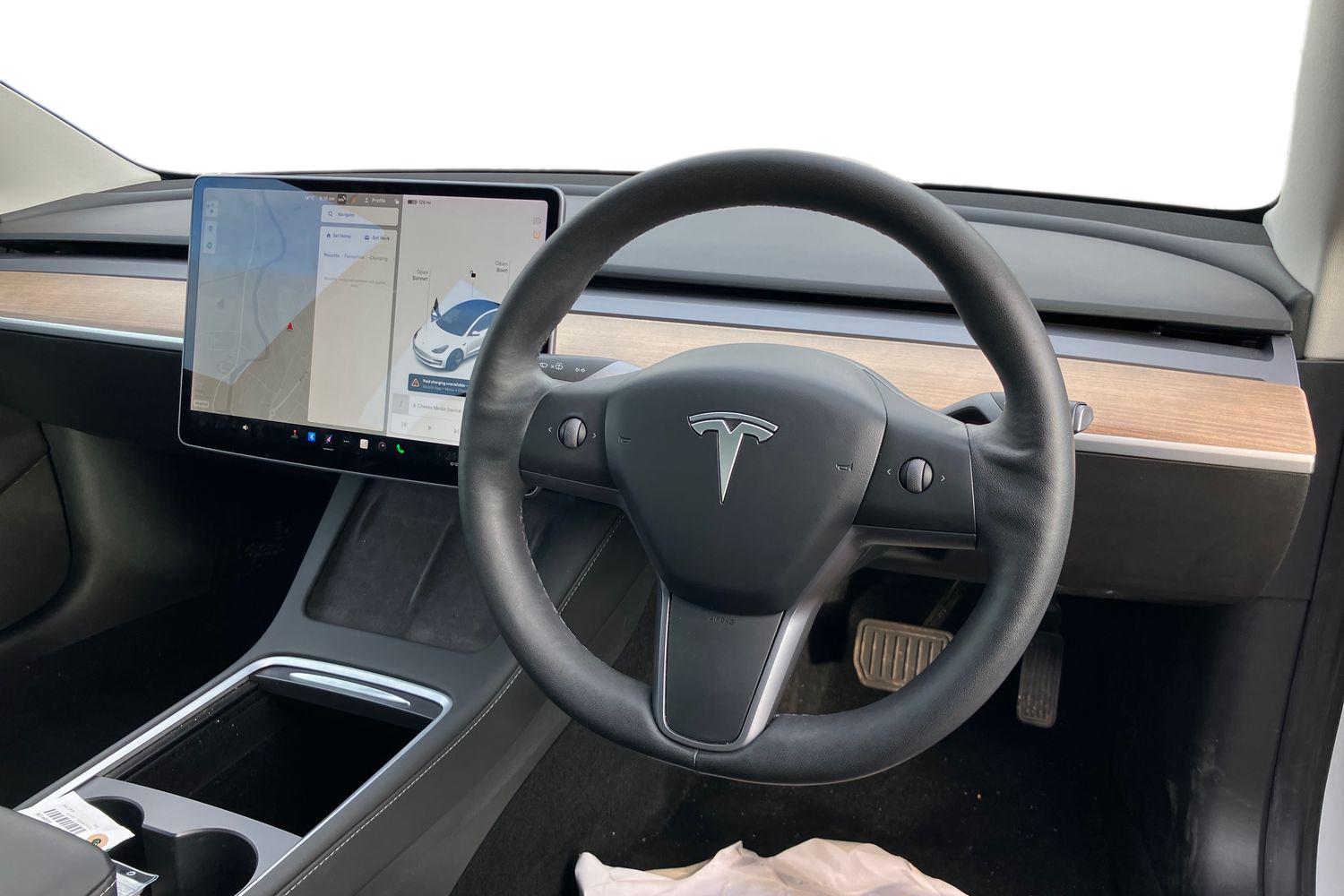 Used Tesla Model 3 2021 for sale - 76133643: Photo 3