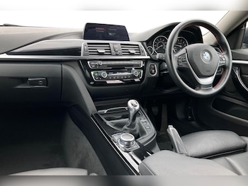 Used BMW 4 Series 2018 for sale - 76274781: Photo