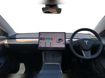 Used Tesla Model 3 2021 for sale - 79355256: Photo