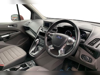 Used Ford Grand Tourneo Connect 2018 for sale - 76535212: Photo