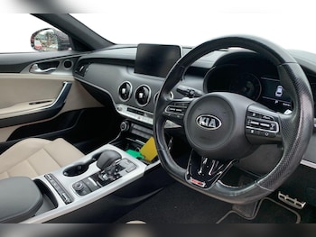 Used Kia Stinger 2019 for sale - 79043280: Photo