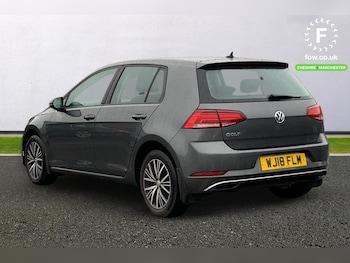 Used Volkswagen Golf 2018 for sale - 76798513: Photo