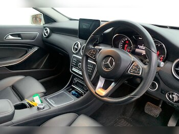 Used Mercedes-Benz A-Class 2017 for sale - 77327334: Photo
