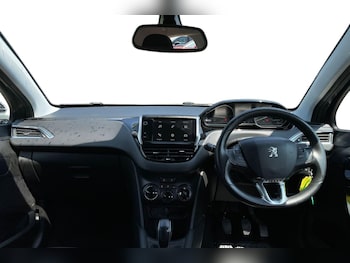 Used Peugeot 208 2019 for sale - 79151821: Photo