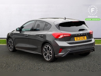 Used Ford Focus 2021 for sale - 76158086: Photo 2