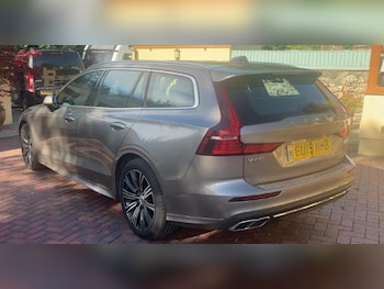 Used Volvo V60 2019 for sale - 78708589: Photo
