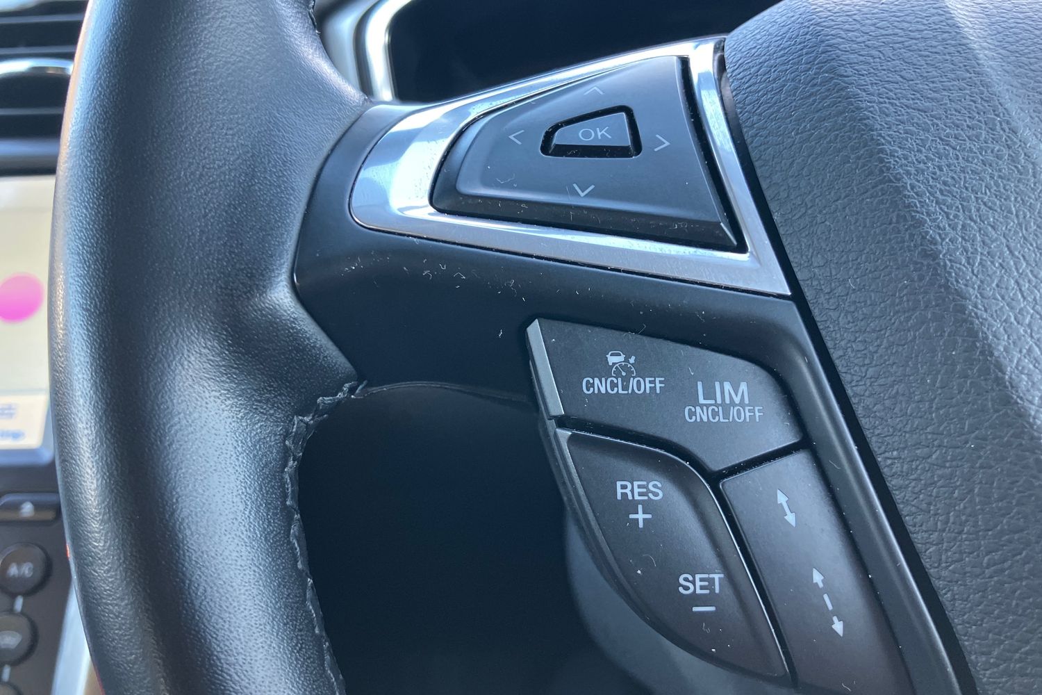 Used Ford Mondeo 2022 for sale - 76604159: Photo 23