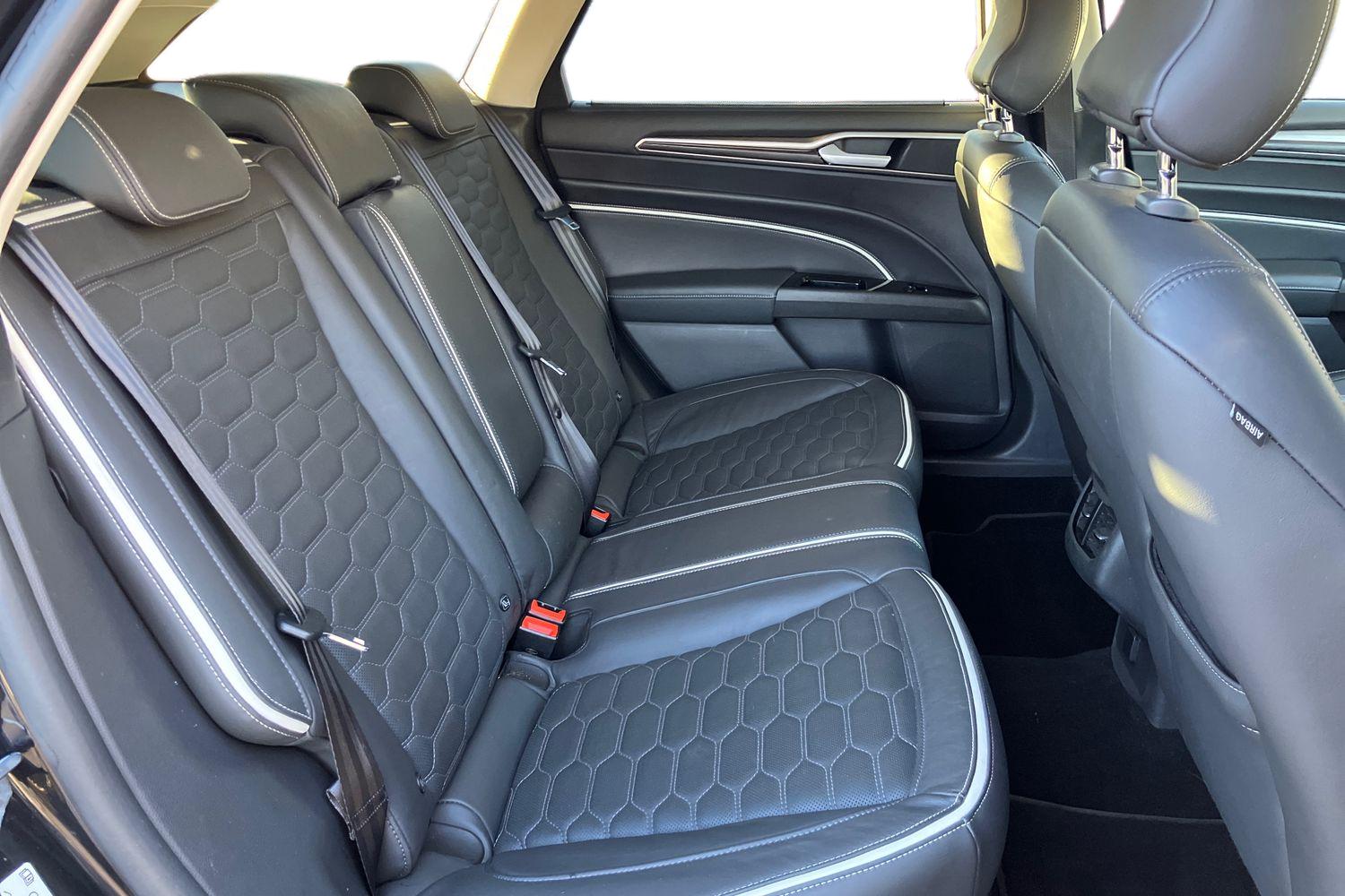 Used Ford Mondeo 2022 for sale - 76604159: Photo 32