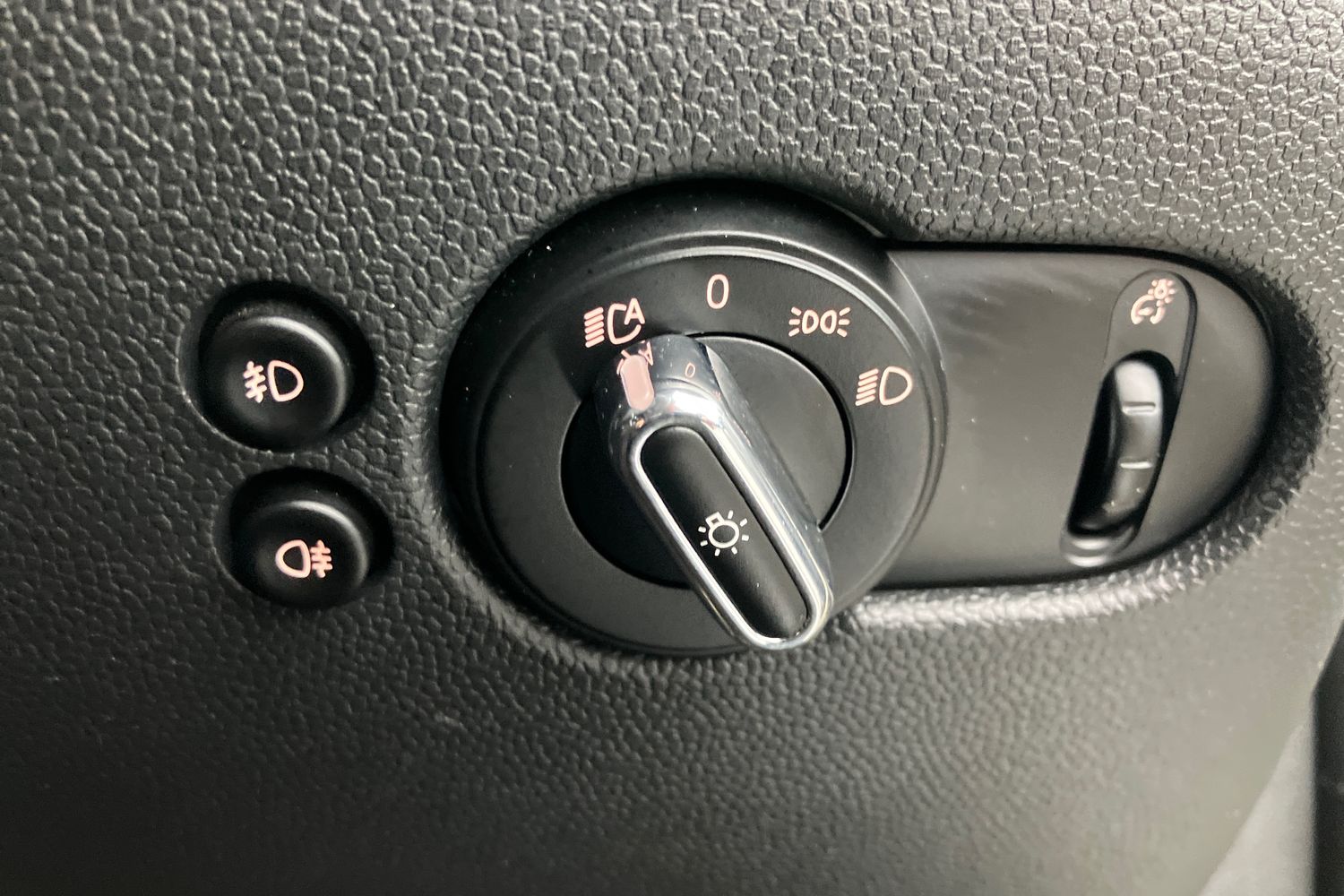 Used MINI Convertible 2017 for sale - 76509147: Photo 17