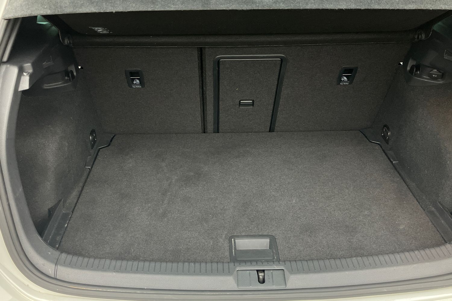 Used Volkswagen Golf 2018 for sale - 77914374: Photo 21