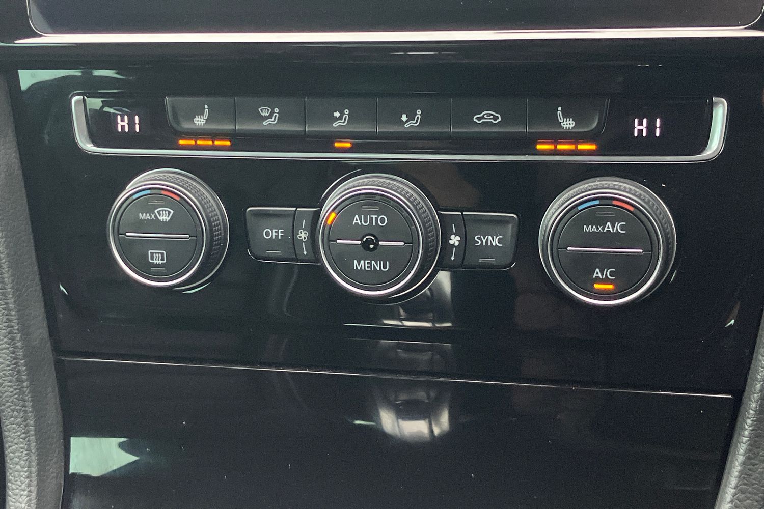 Used Volkswagen Golf 2018 for sale - 77914374: Photo 9