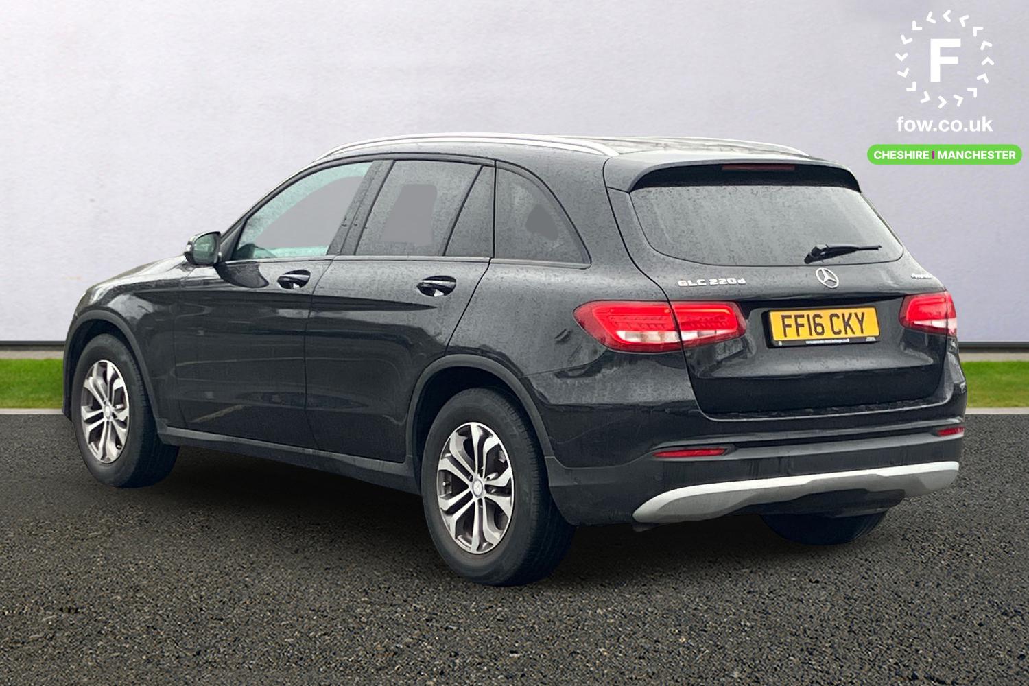 Used Mercedes-Benz GLC 2016 for sale - 77774080: Photo 2