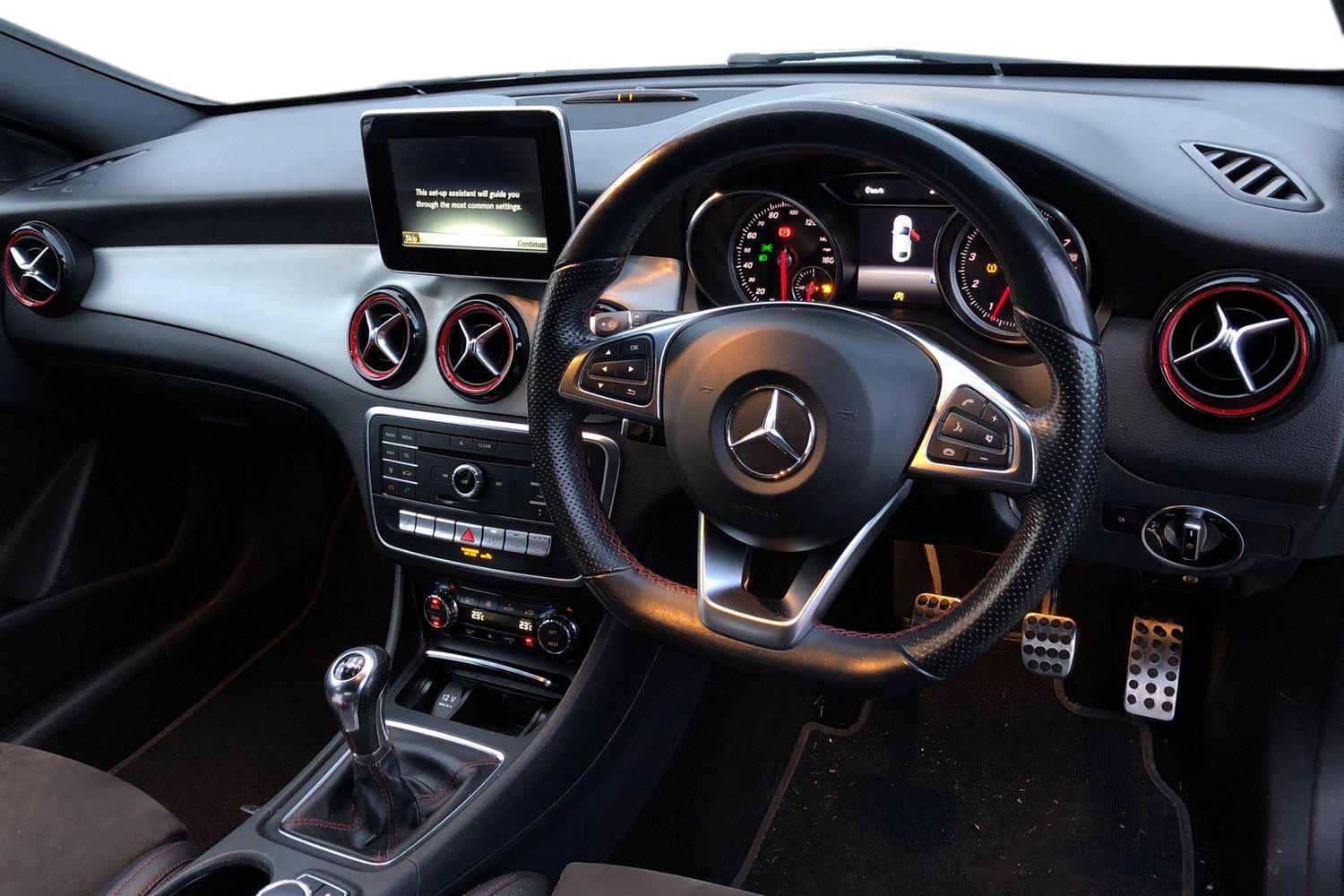 Used Mercedes-Benz CLA 2017 for sale - 76890311: Photo 3