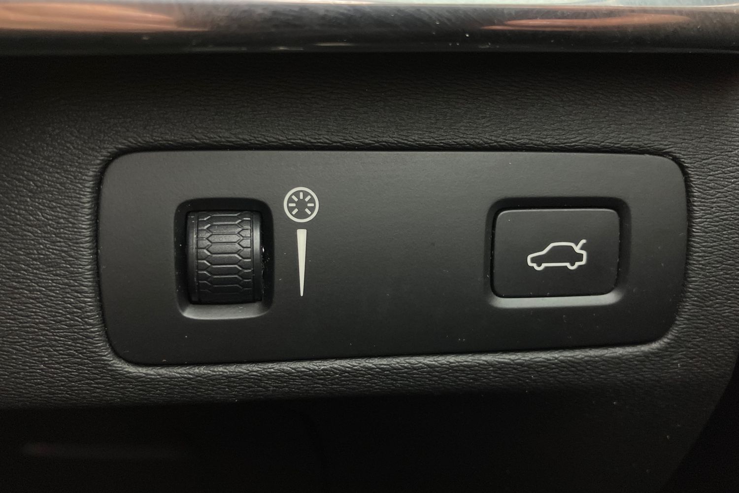 Used Volvo XC90 2018 for sale - 75938065: Photo 18