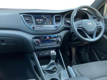 Used Hyundai TUCSON 2018 for sale - 74710716: Photo
