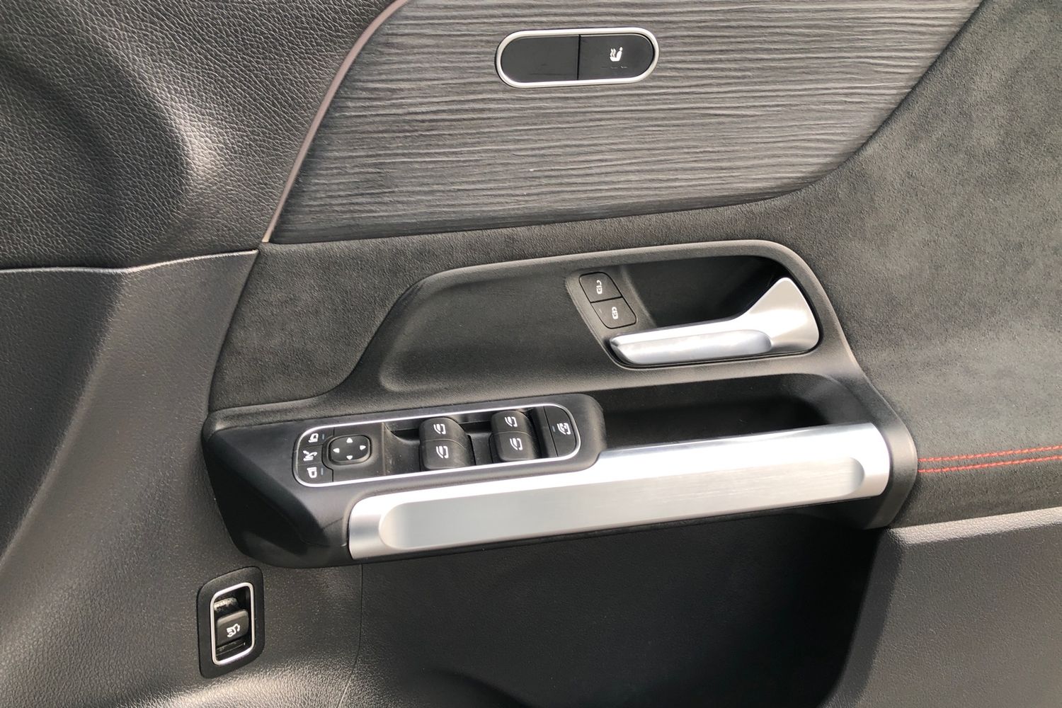 Used Mercedes-Benz EQB 2023 for sale - 77527477: Photo 24