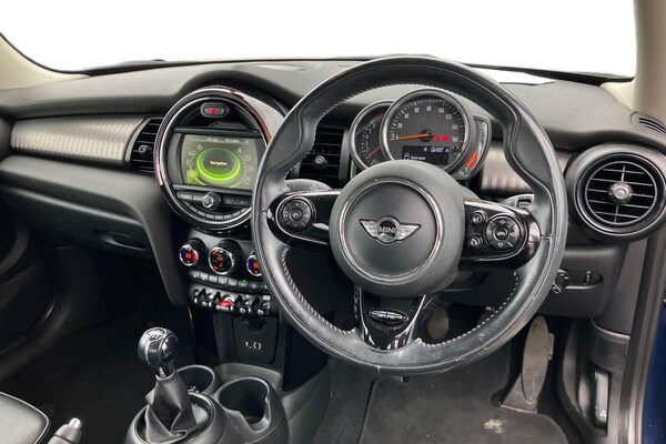 Used MINI Hatch 2018 for sale - 76119837: Photo 3