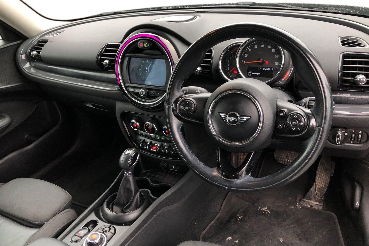 Used MINI Clubman 2018 for sale - 76546130: Photo 3