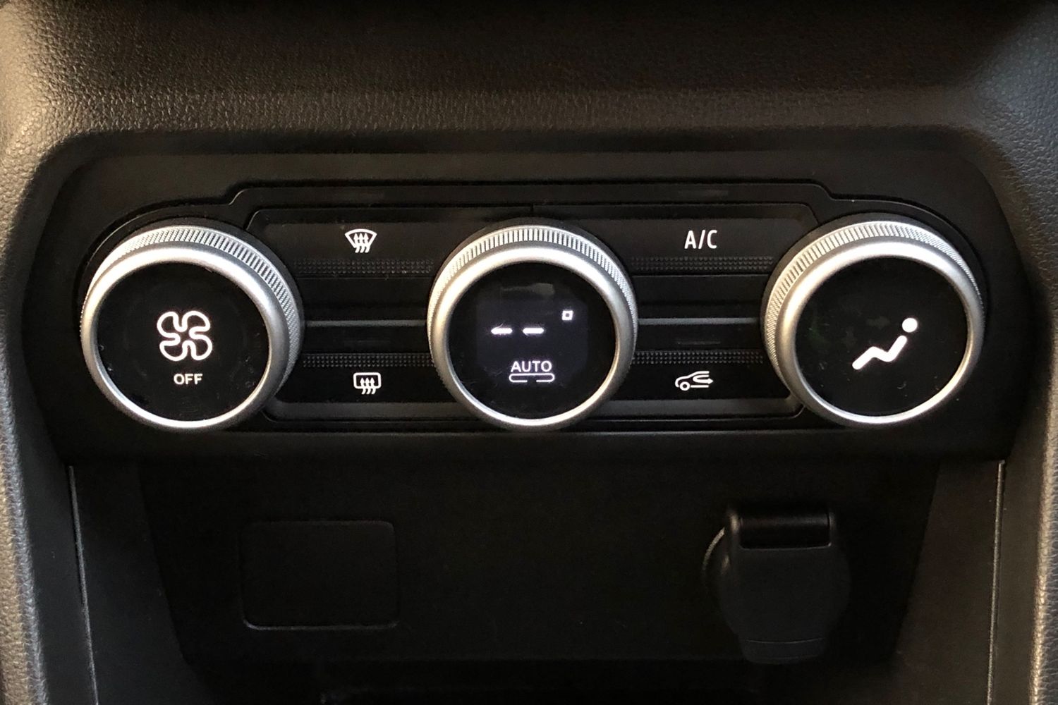 Used Dacia Jogger 2024 for sale - 76453552: Photo 12