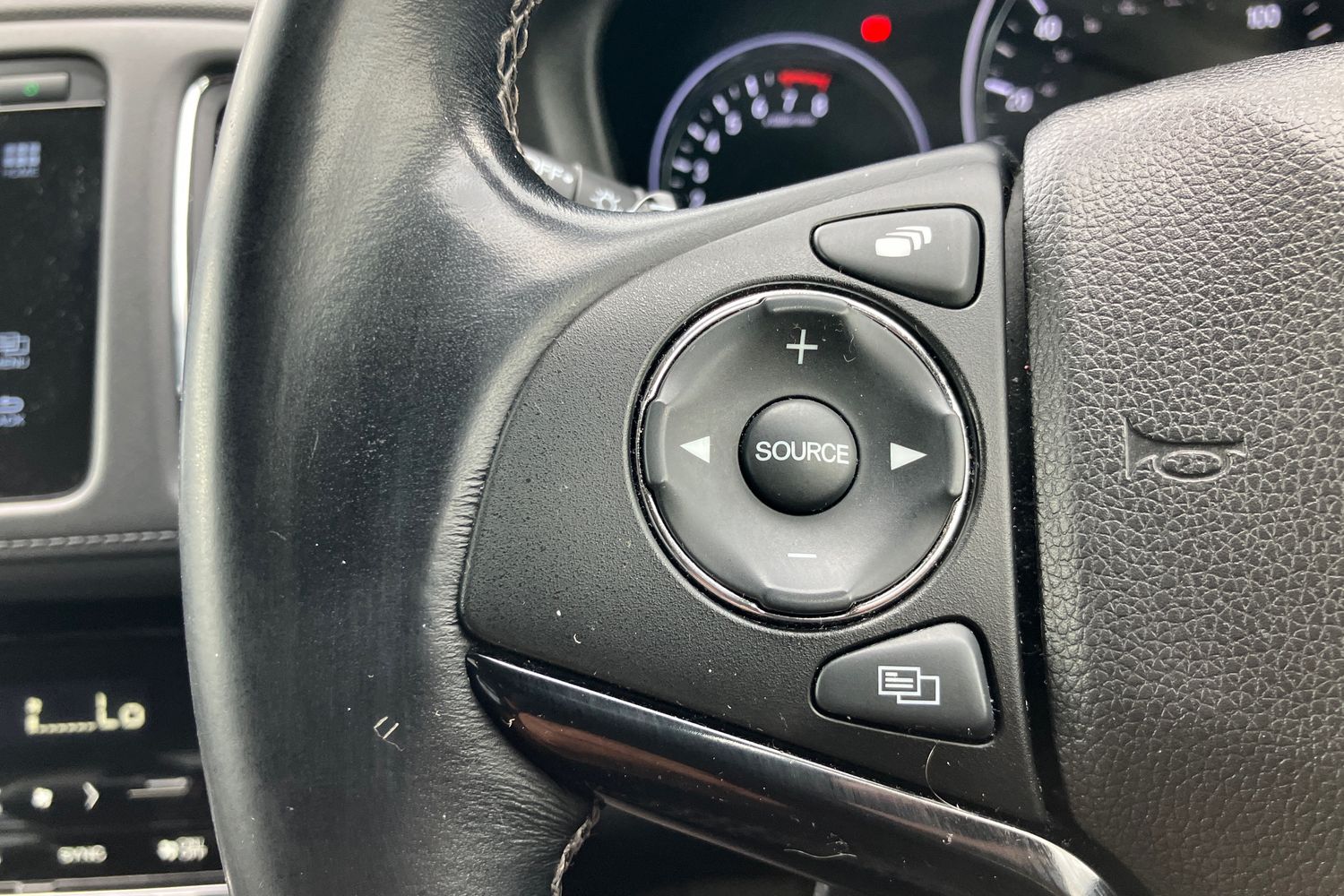 Used Honda HR-V 2019 for sale - 75909032: Photo 12