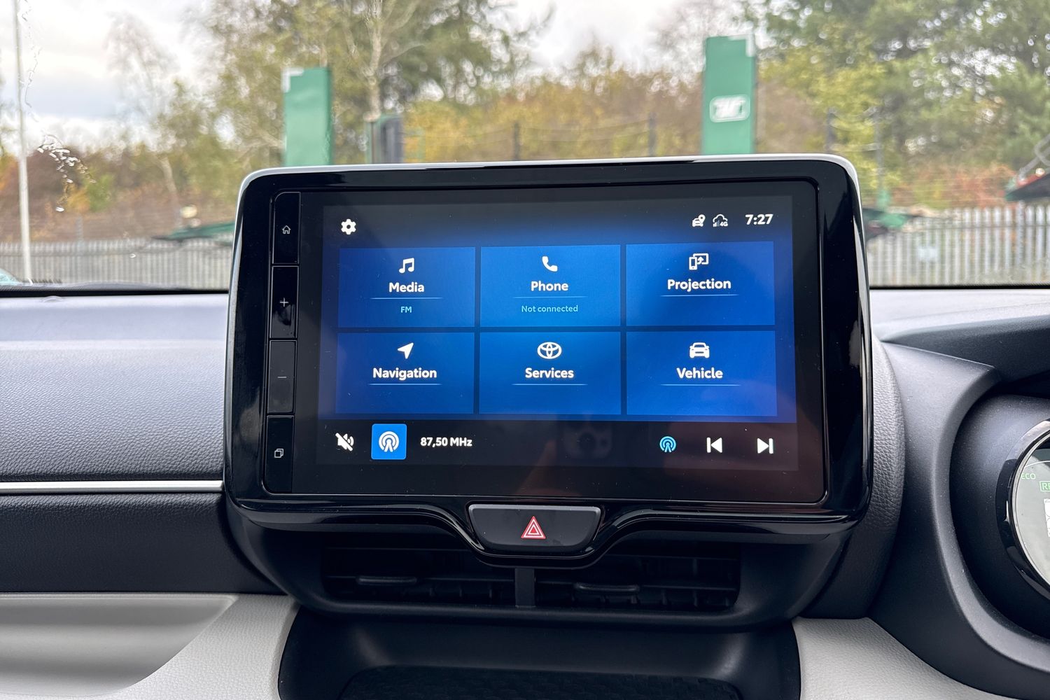 Used Toyota Yaris 2023 for sale - 76385475: Photo 11