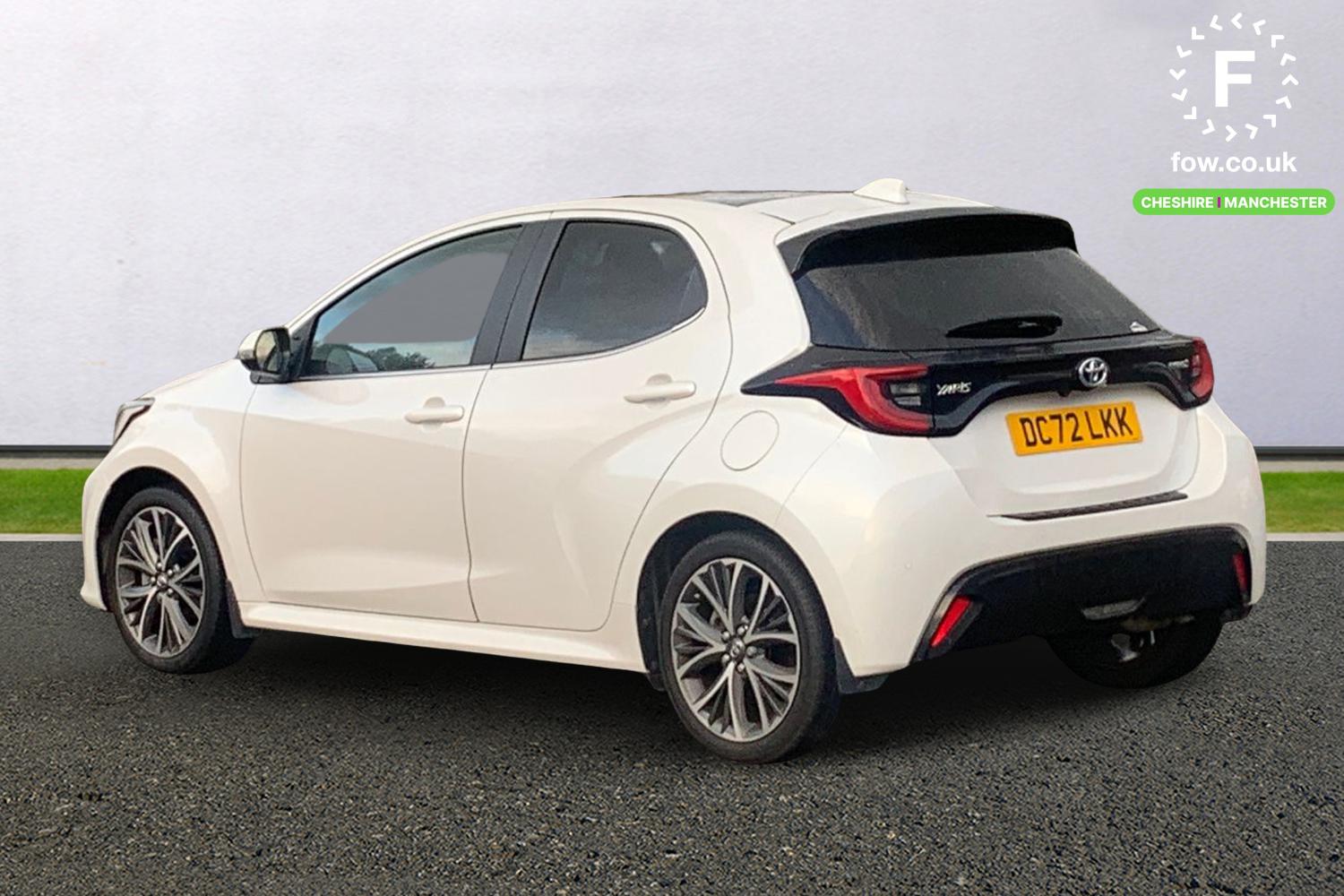 Used Toyota Yaris 2023 for sale - 76385475: Photo 2