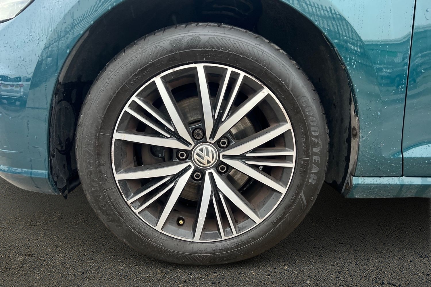 Used Volkswagen Golf 2017 for sale - 76929327: Photo 21