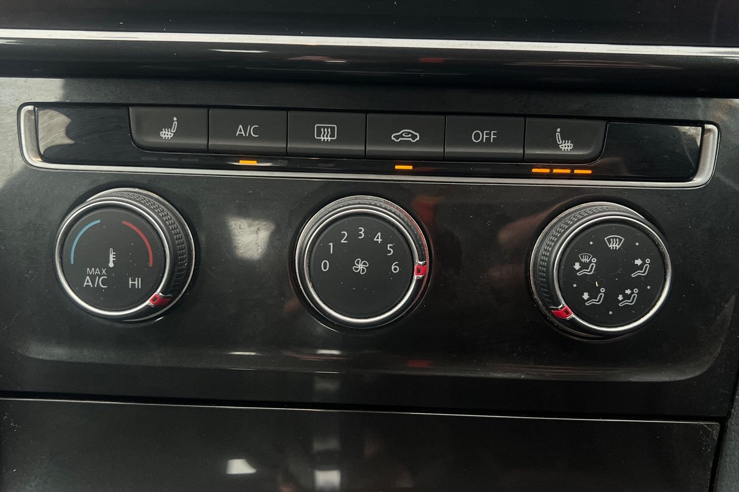 Used Volkswagen Golf 2017 for sale - 76929327: Photo 8