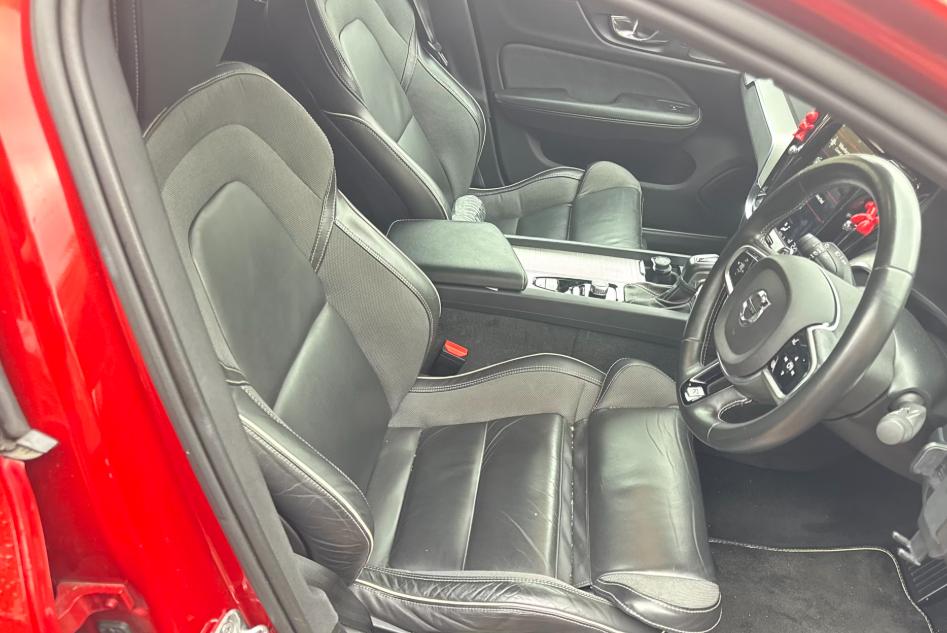 Used Volvo S60 2019 for sale - 76553580: Photo 3