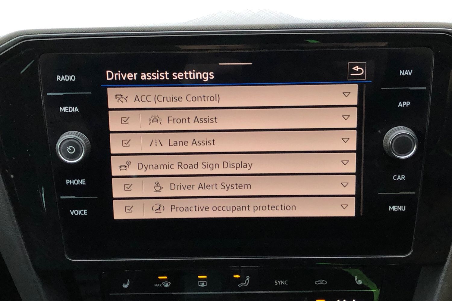 Used Volkswagen Passat 2021 for sale - 77282250: Photo 12