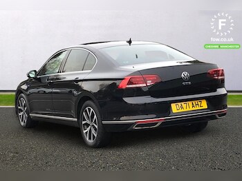 Used Volkswagen Passat 2021 for sale - 77282250: Photo