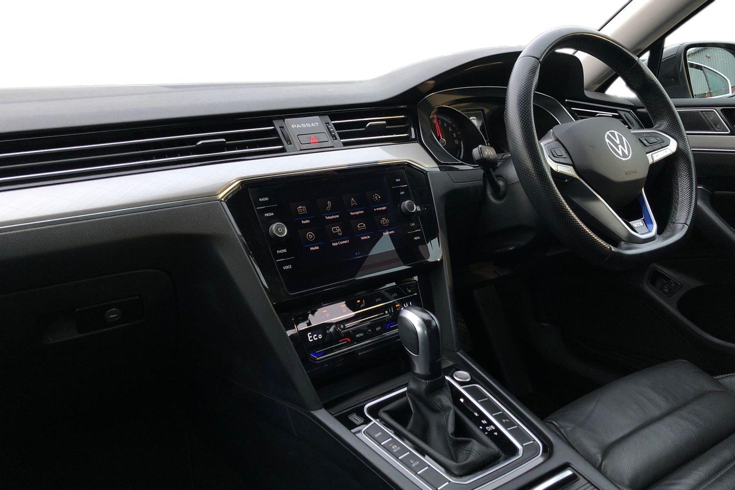 Used Volkswagen Passat 2021 for sale - 77282250: Photo 4