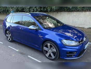 Used Volkswagen Golf 2017 for sale - 77275407: Photo