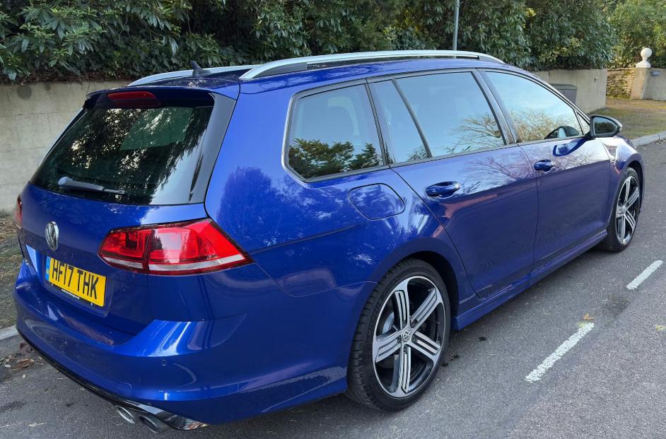 Used Volkswagen Golf 2017 for sale - 77275407: Photo 2