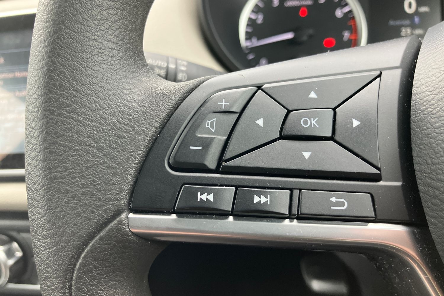 Used Nissan Micra 2022 for sale - 76224642: Photo 10