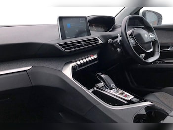 Used Peugeot 3008 2019 for sale - 78920601: Photo