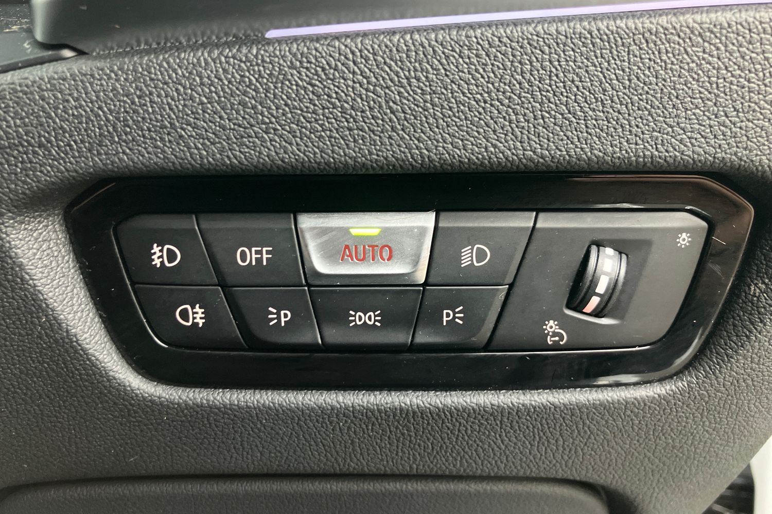 Used BMW 3 Series 2019 for sale - 76115153: Photo 17