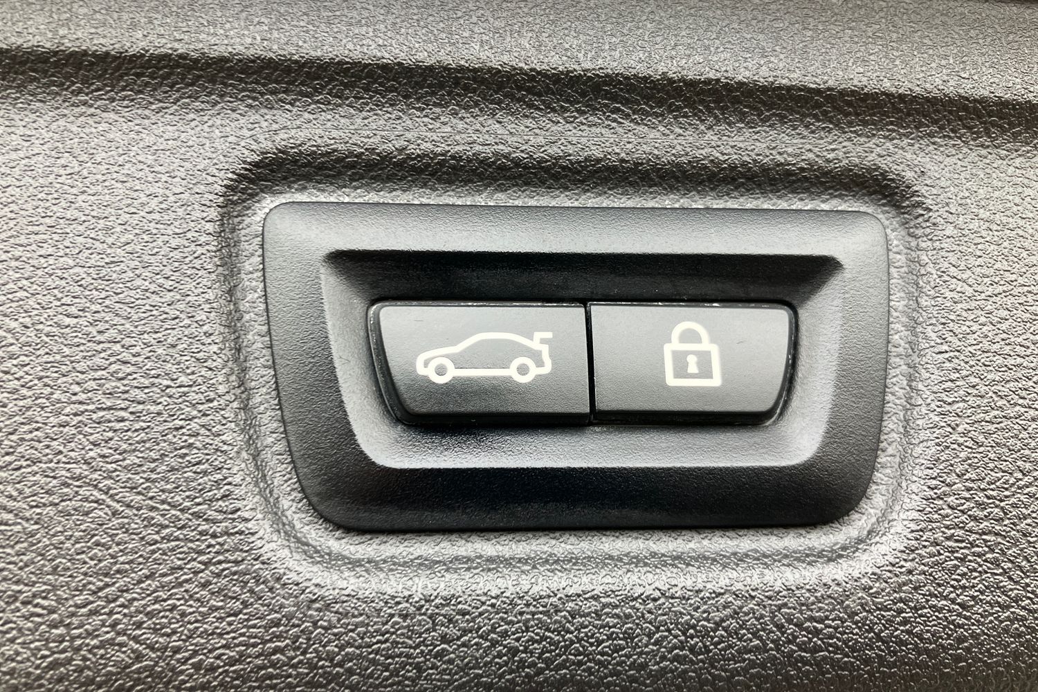 Used BMW 3 Series 2019 for sale - 76115153: Photo 21