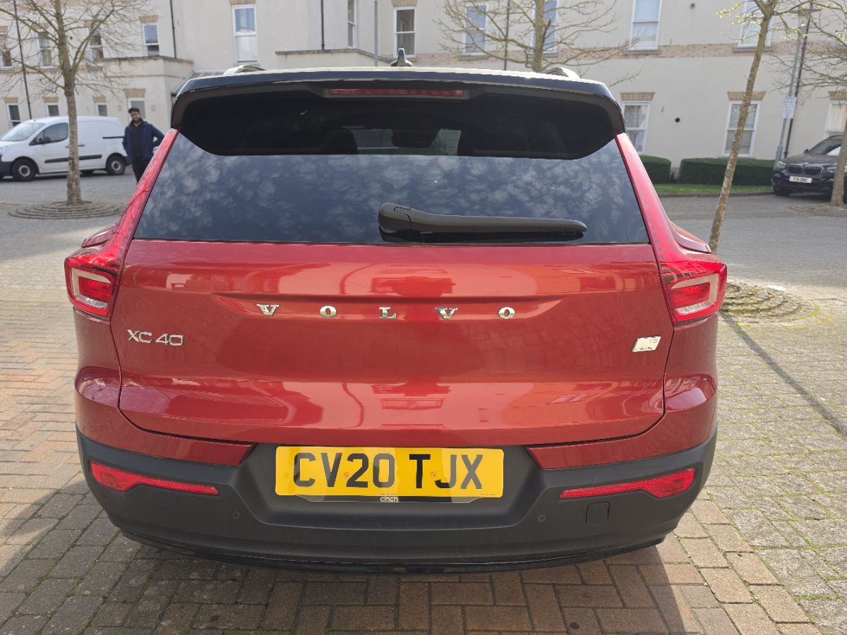 Used Volvo XC40 2020 for sale - 77973452: Photo 2