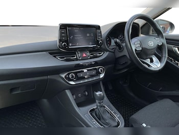 Used Hyundai i30 2023 for sale - 79423774: Photo