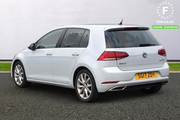 Used Volkswagen Golf 2017 for sale - 76194180: Photo 2