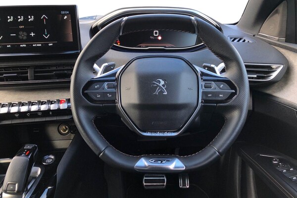 Used Peugeot 3008 2022 for sale - 76264100: Photo 5