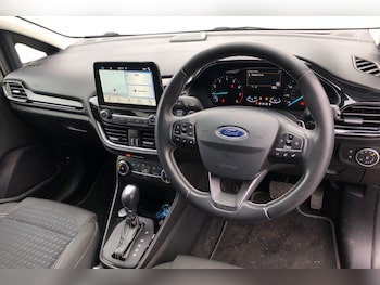 Used Ford Fiesta 2018 for sale - 77686982: Photo