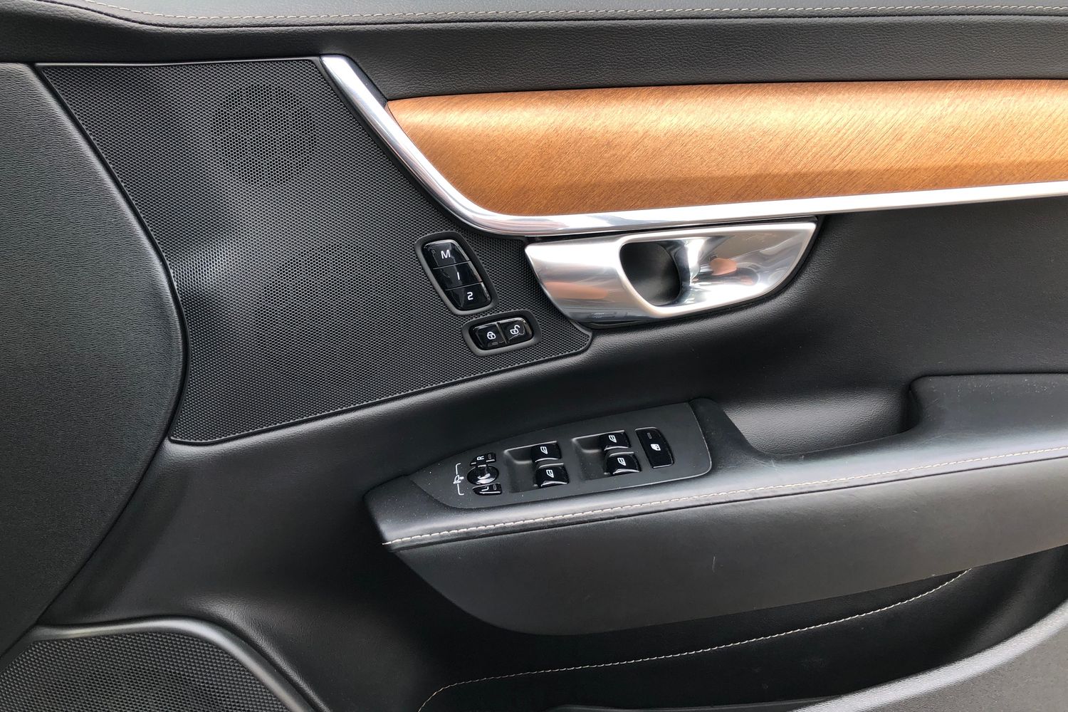 Used Volvo S90 2017 for sale - 76040637: Photo 13