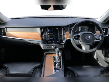 Used Volvo S90 2017 for sale - 76040637: Photo 3