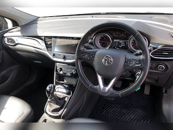 Used Vauxhall Astra 2019 for sale - 75499366: Photo