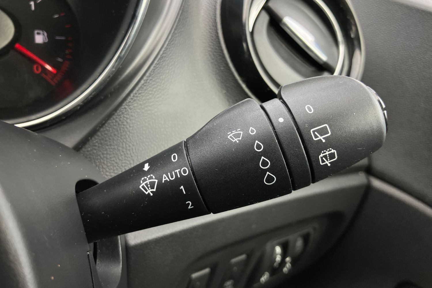 Used Renault Captur 2016 for sale - 76115137: Photo 14