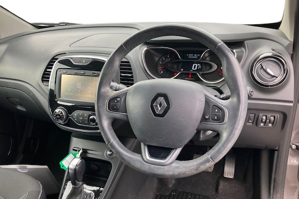 Used Renault Captur 2016 for sale - 76115137: Photo 3